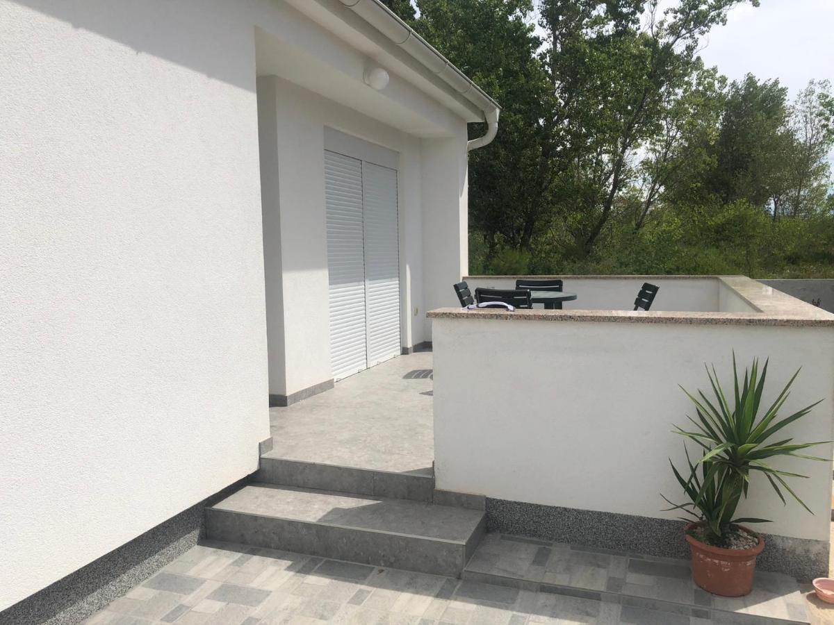 Holiday Home Visnja นิน ภายนอก รูปภาพ